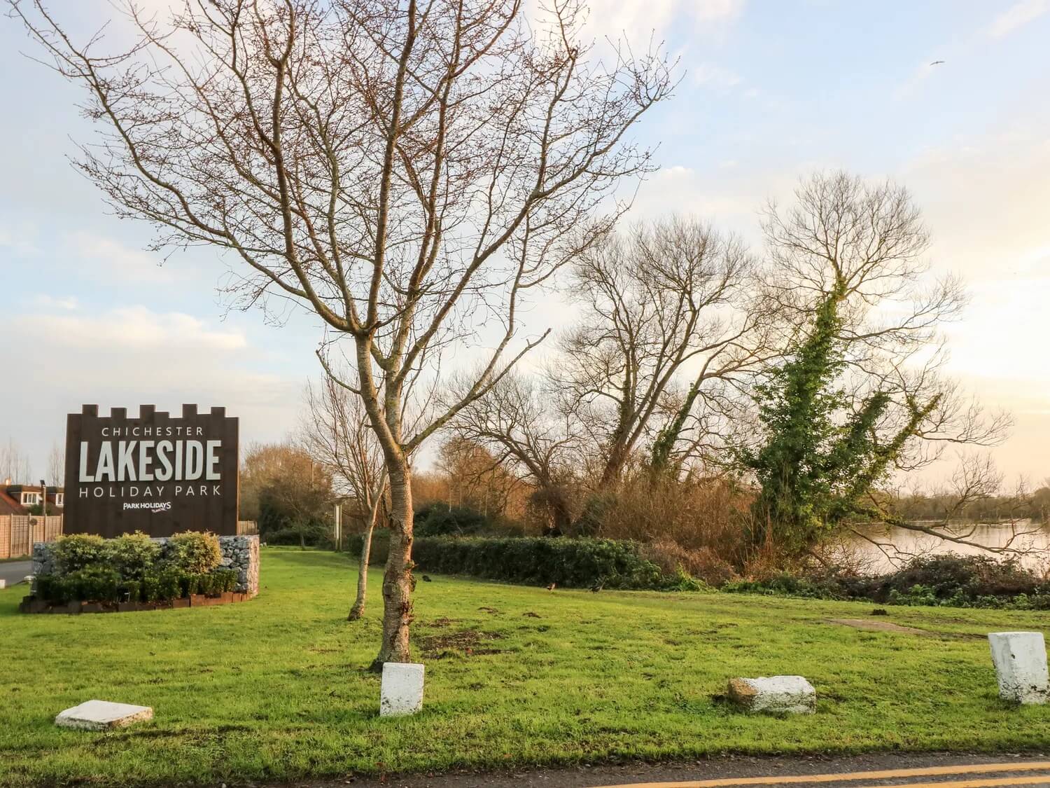 Chichester Lakeside Holiday Park